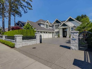 House 8 - Lower Mainland, BC