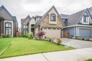 House 10 - Lower Mainland, BC
